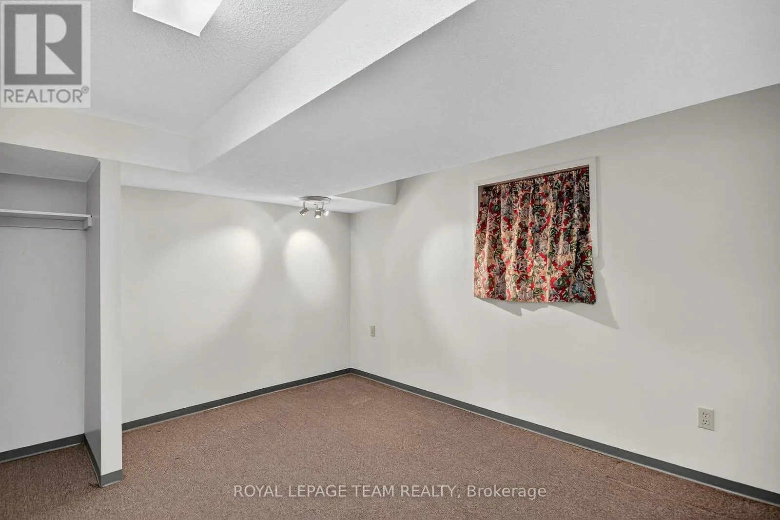 1264 MORRISON DRIVE