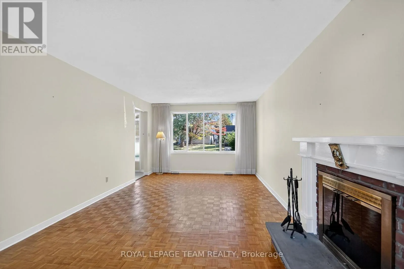 1264 MORRISON DRIVE