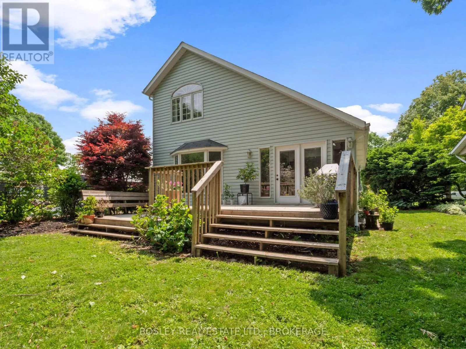 48 HENLEY DRIVE