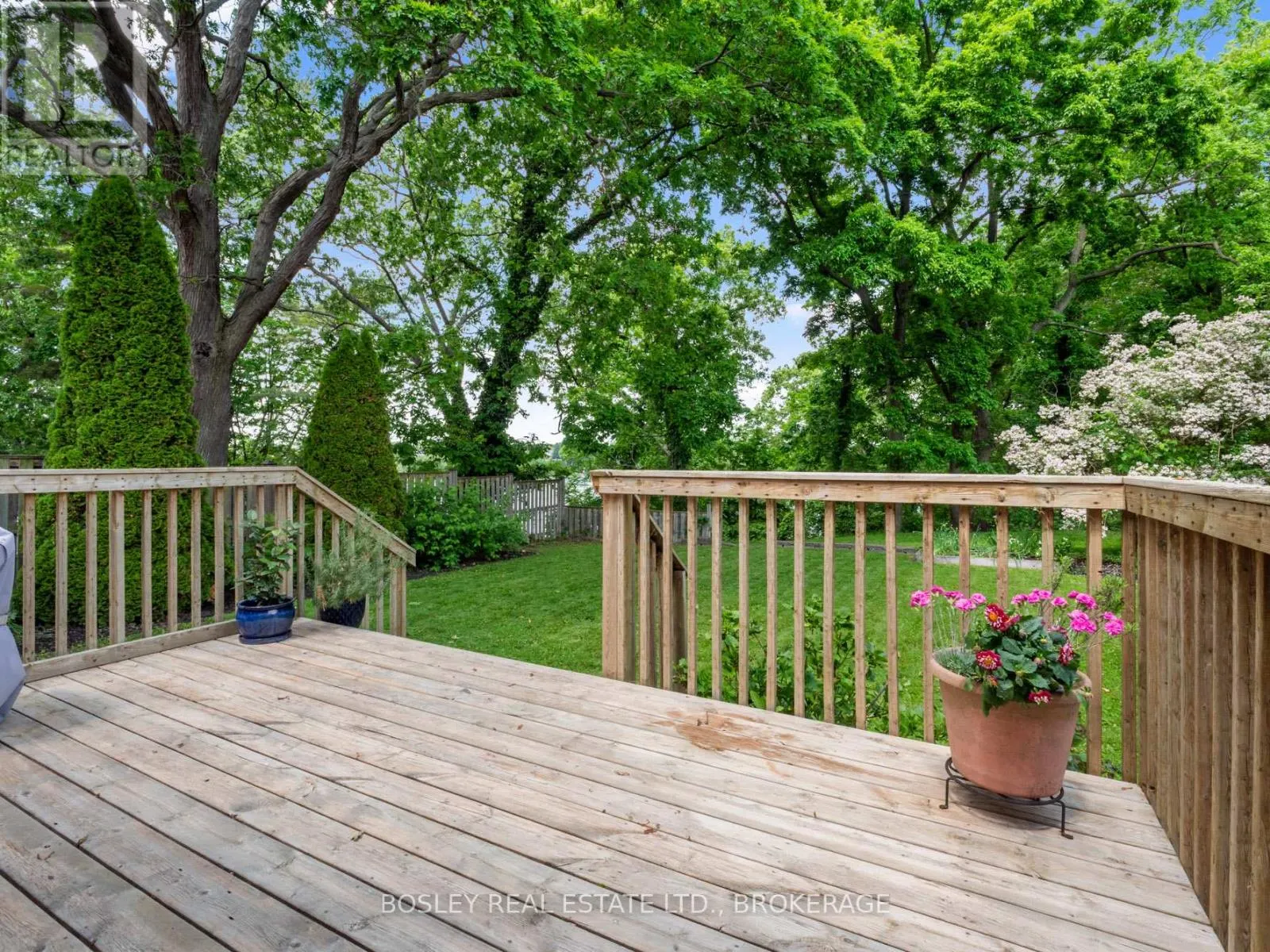 48 HENLEY DRIVE