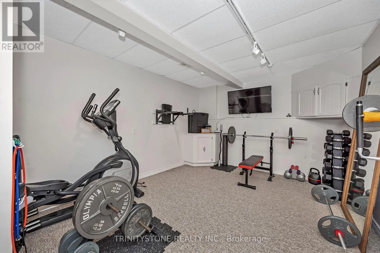 36 SAWGRASS CIRCLE