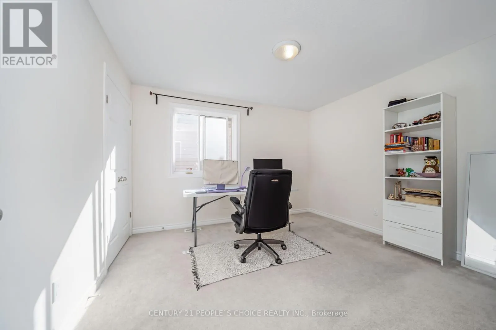 131 STEEPLECHASE WAY