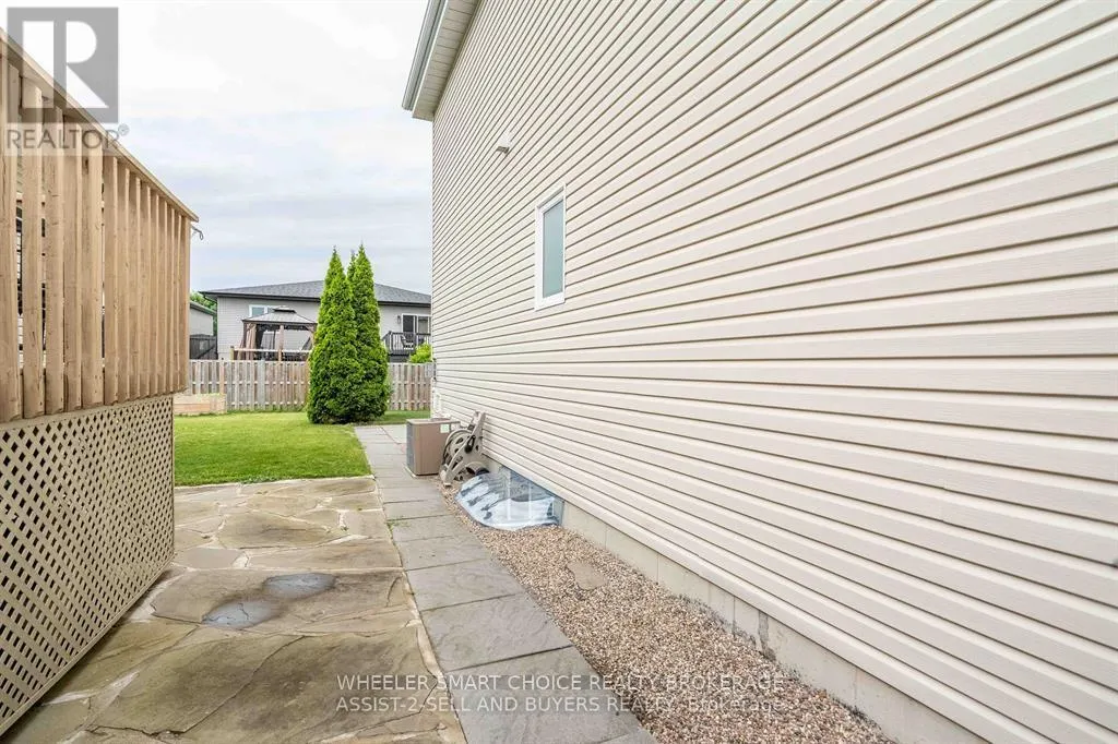 95 MCKENZIE STREET