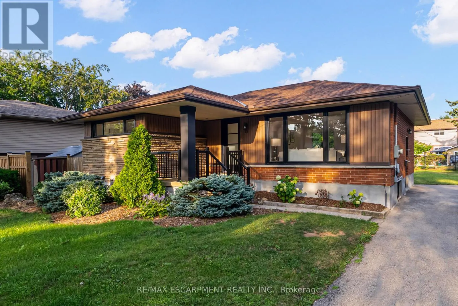 13 SKYLAND DRIVE