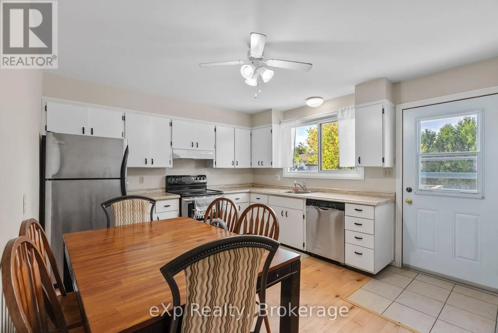 286 DUFFERIN STREET