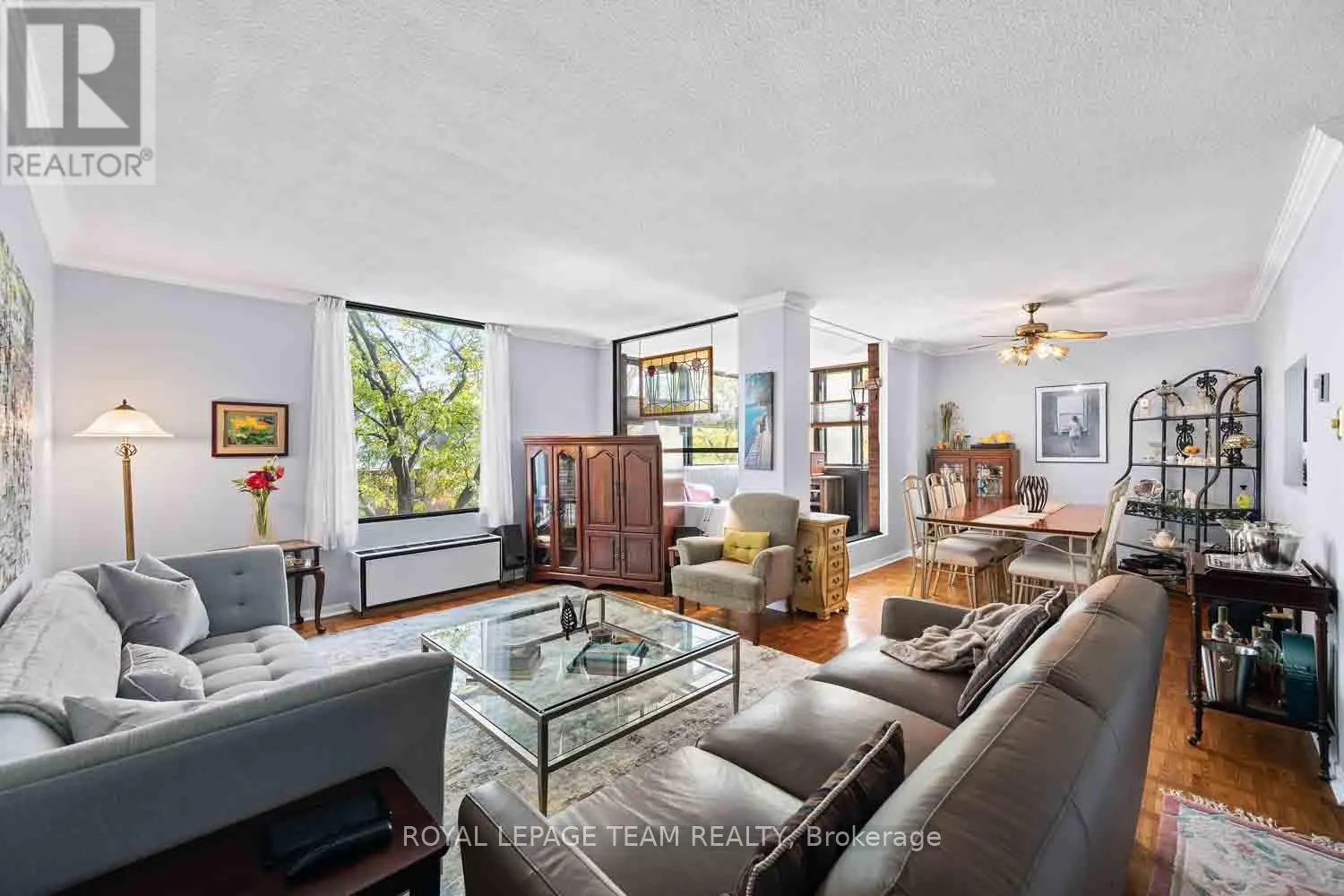 303 - 40 ARTHUR STREET