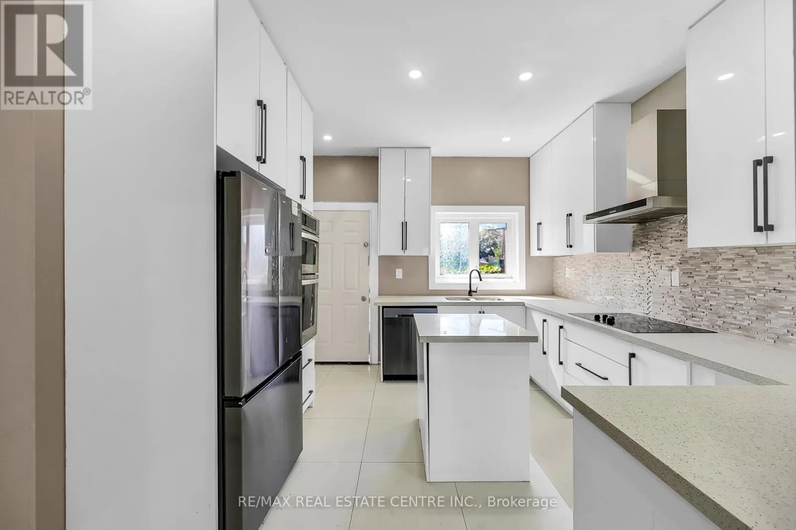 334 CANNON STREET E