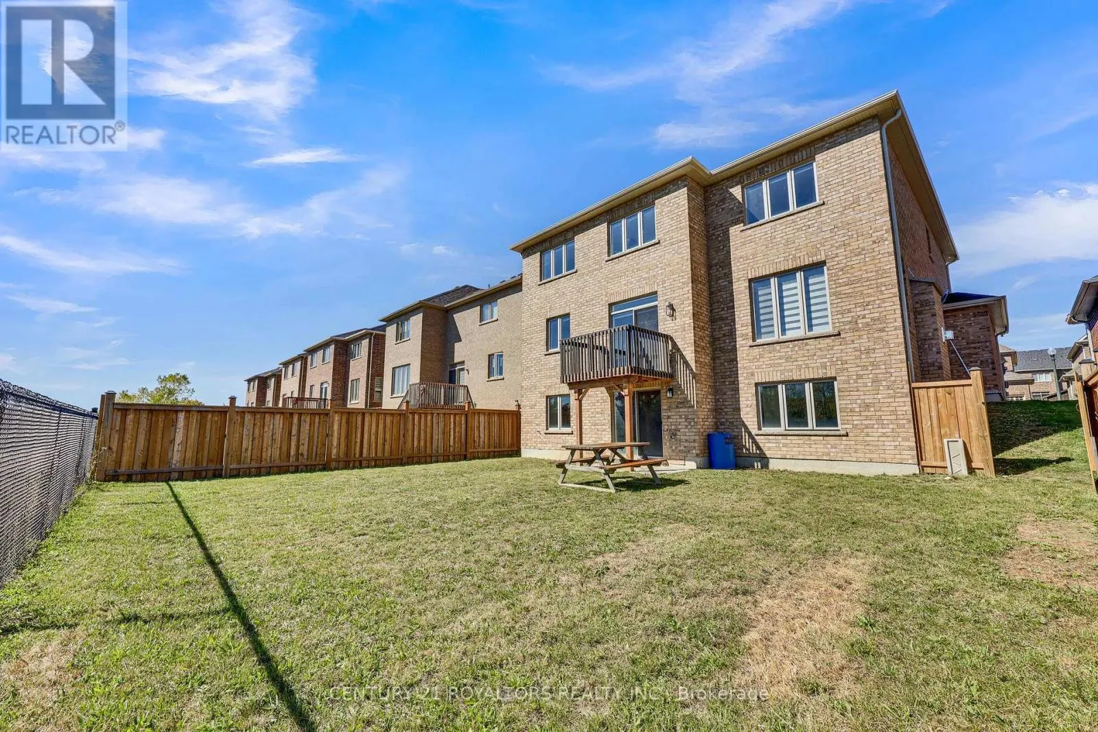 637 MCGILL LANE