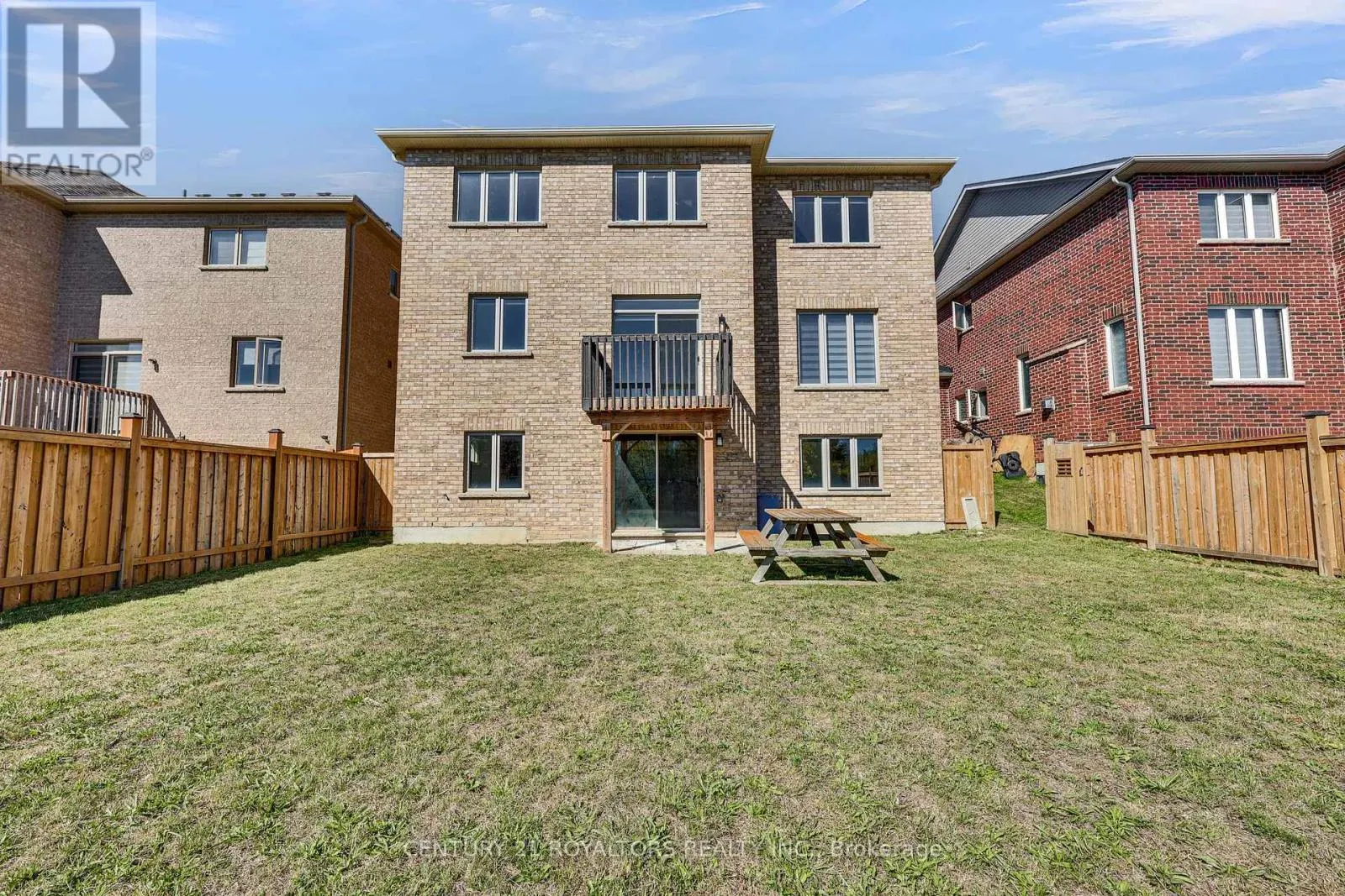 637 MCGILL LANE