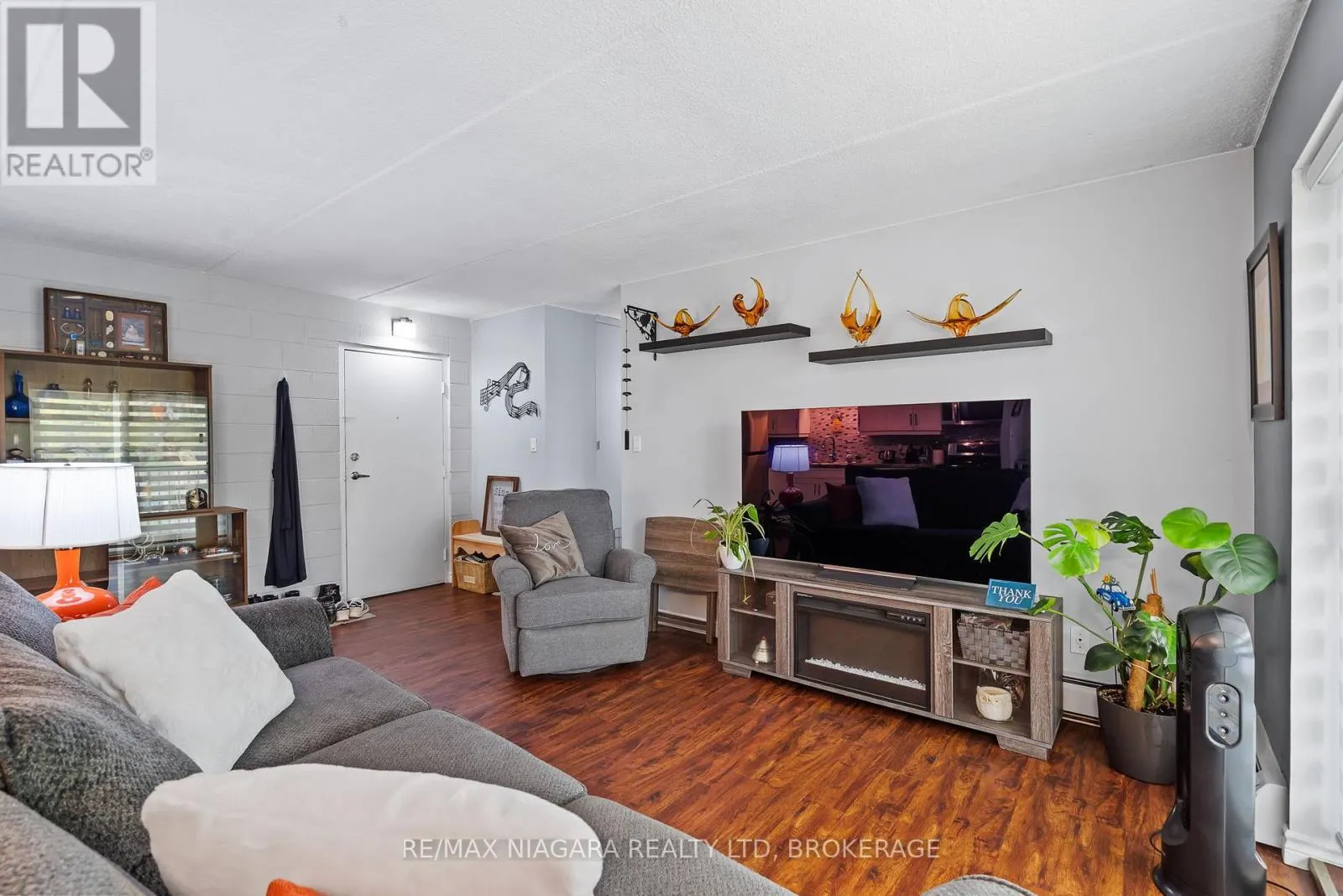 307 - 6 WESTLAKE LANE, #307