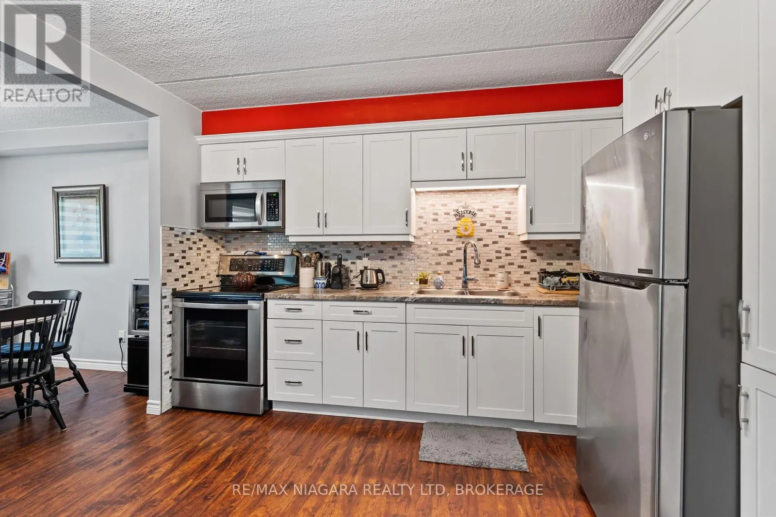 307 - 6 WESTLAKE LANE, #307