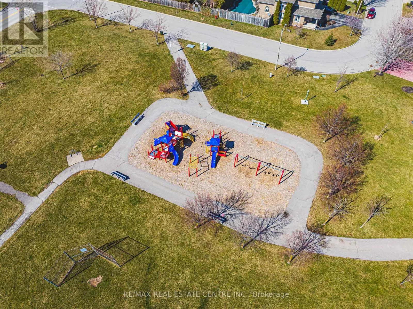 19 LIUNA COURT