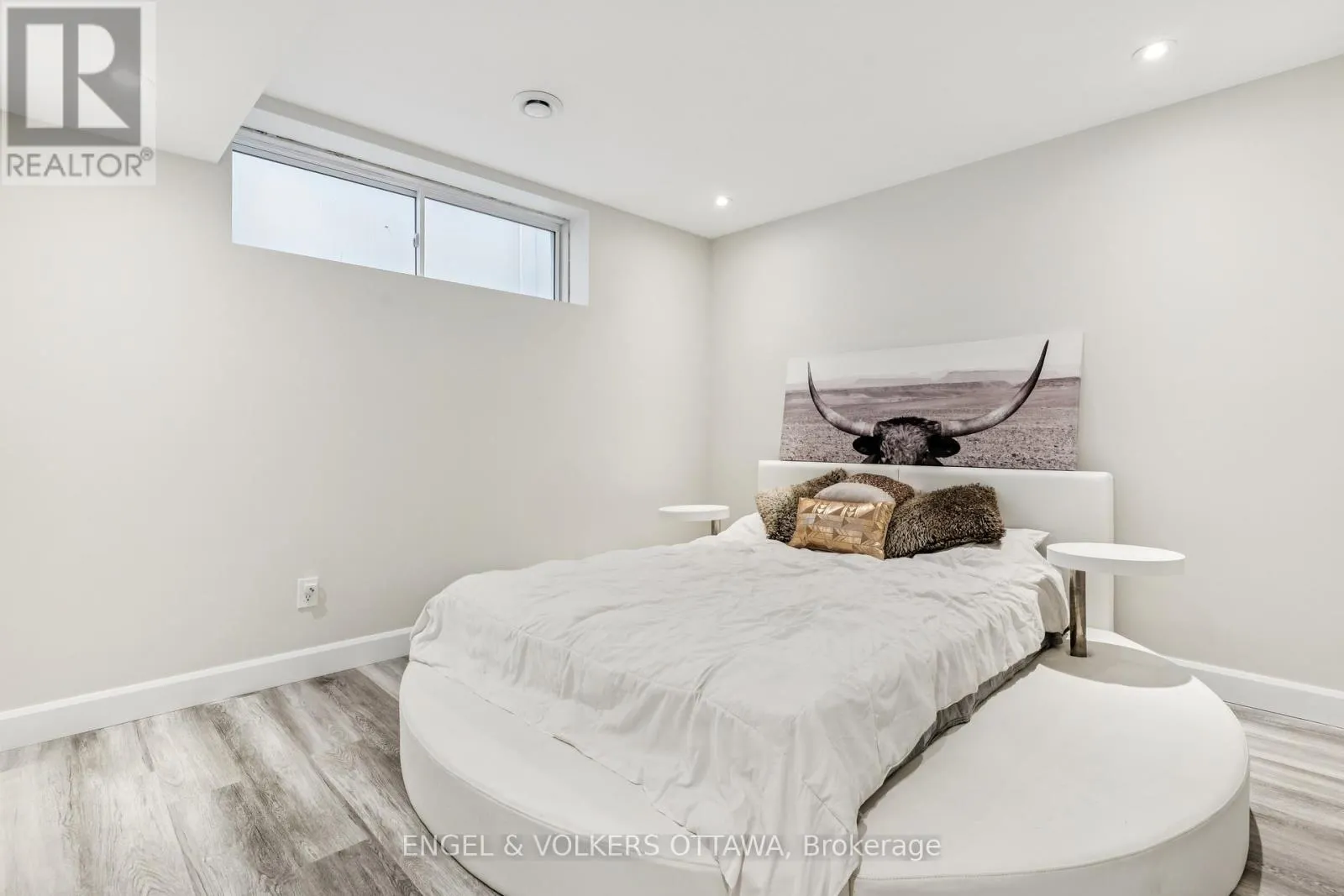 529 LUCENT STREET