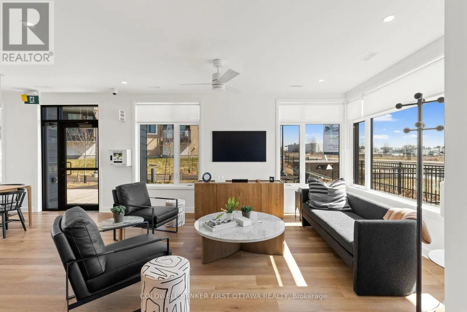 102 - 520 PIMIWIDON STREET