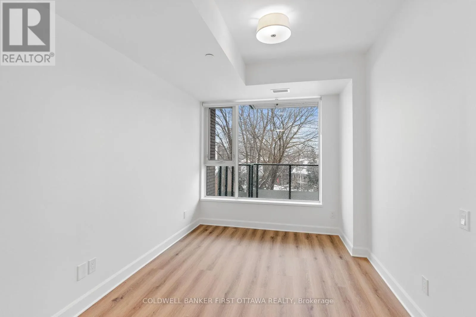 410 - 115 ECHO DRIVE