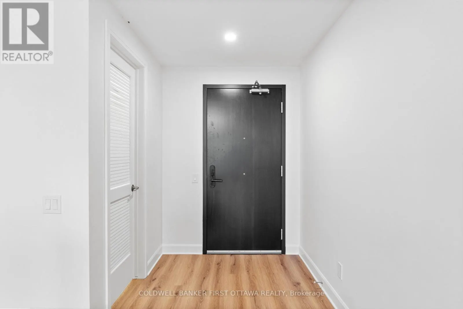410 - 115 ECHO DRIVE