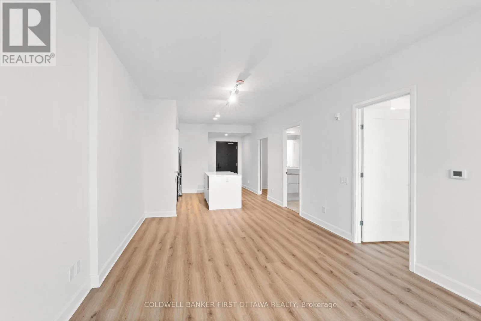410 - 115 ECHO DRIVE