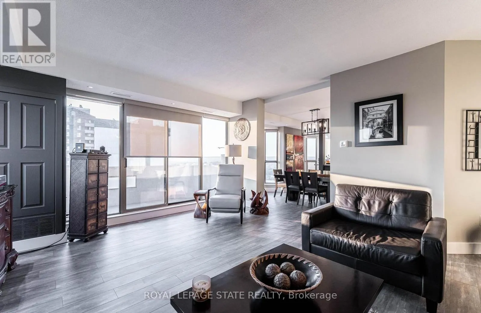 1703 - 67 CAROLINE STREET S