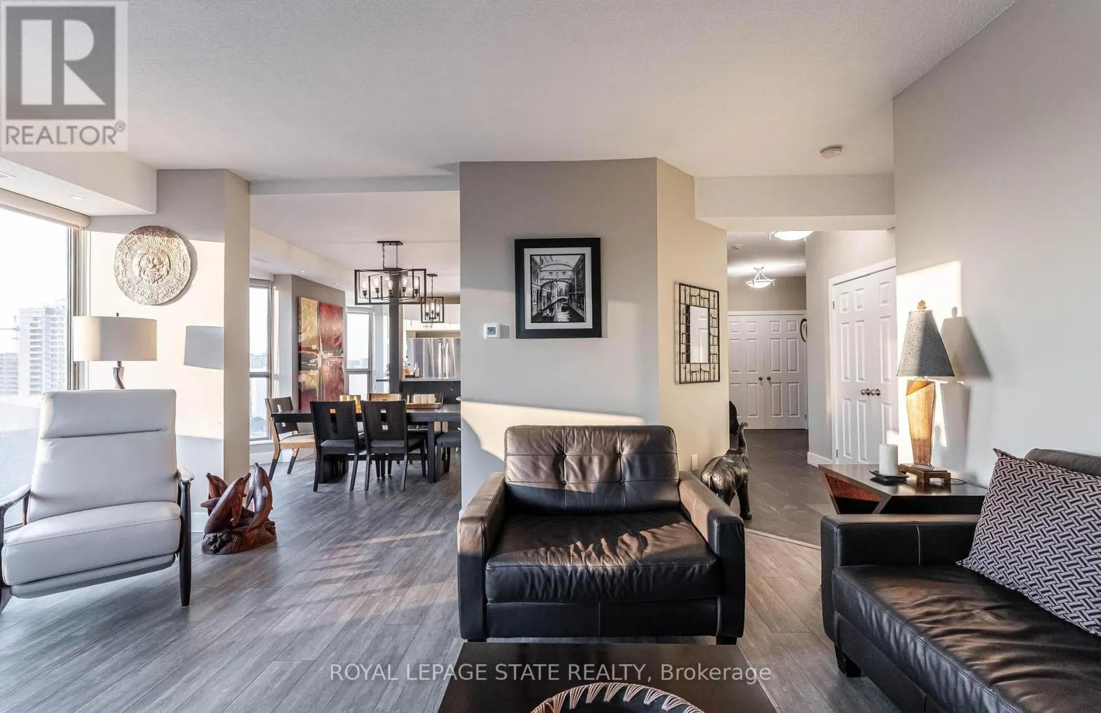1703 - 67 CAROLINE STREET S