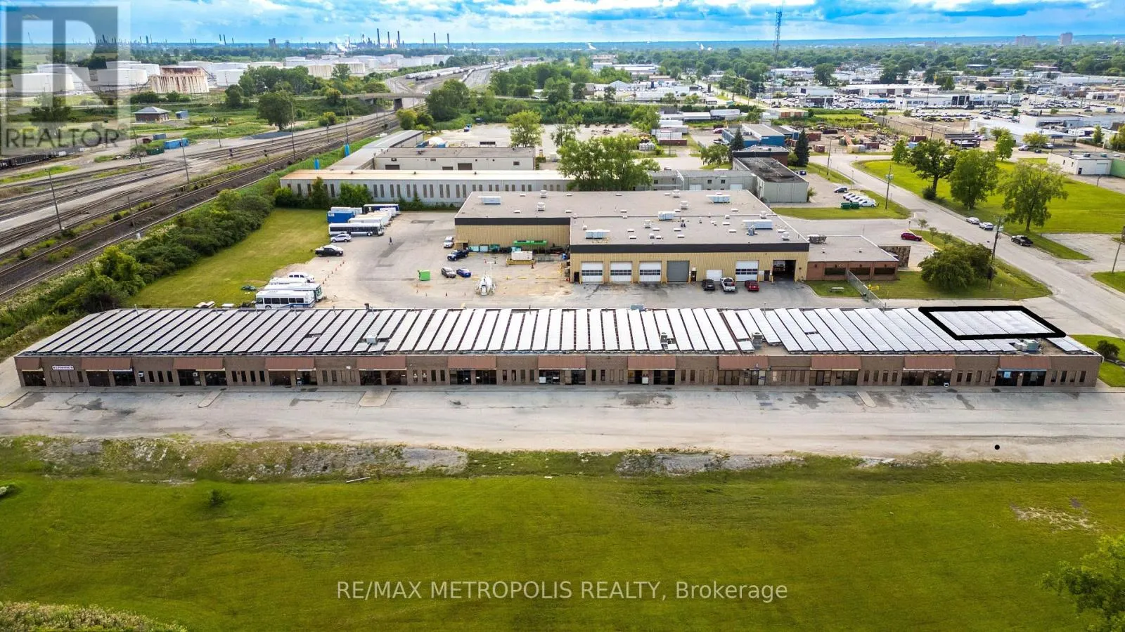# 1 & 2 - 1173 MICHENER ROAD