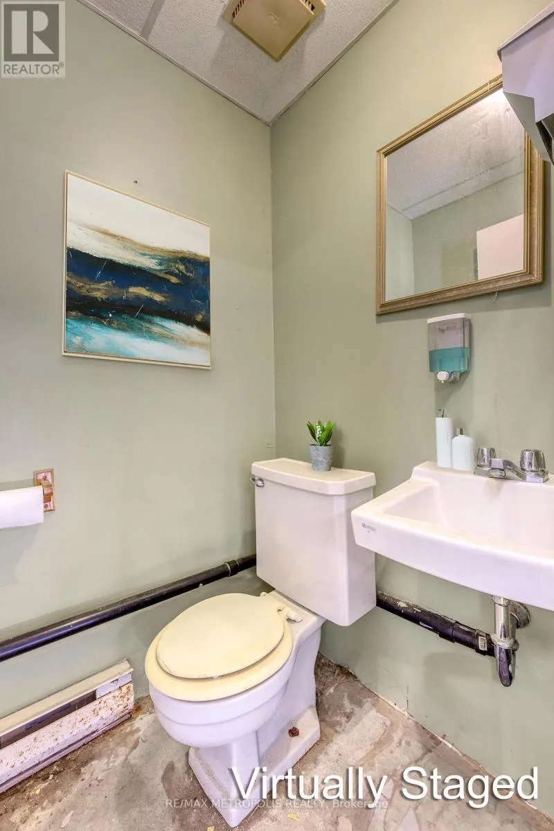 # 1 & 2 - 1173 MICHENER ROAD