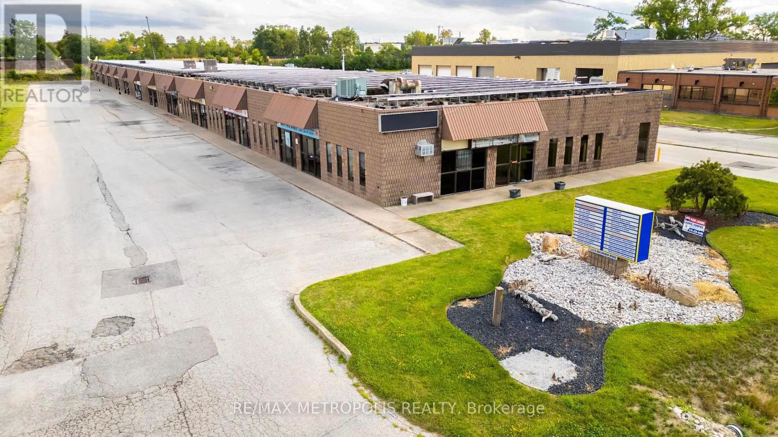 # 1 & 2 - 1173 MICHENER ROAD