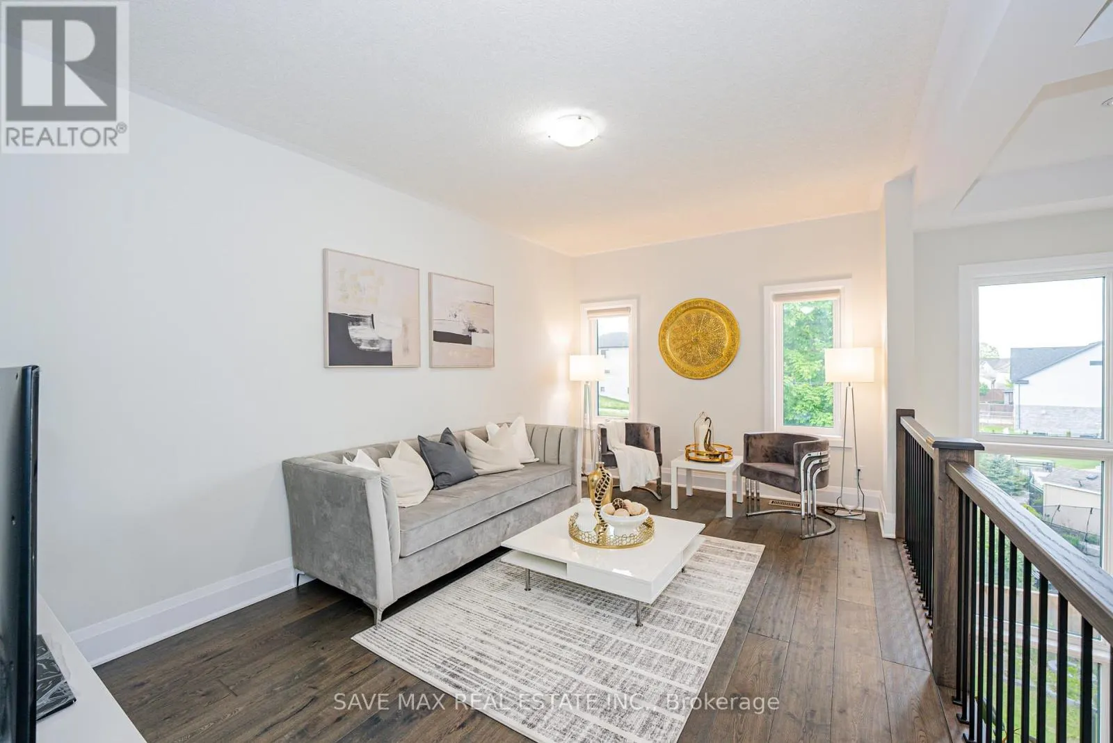 26 FALCONRIDGE DRIVE