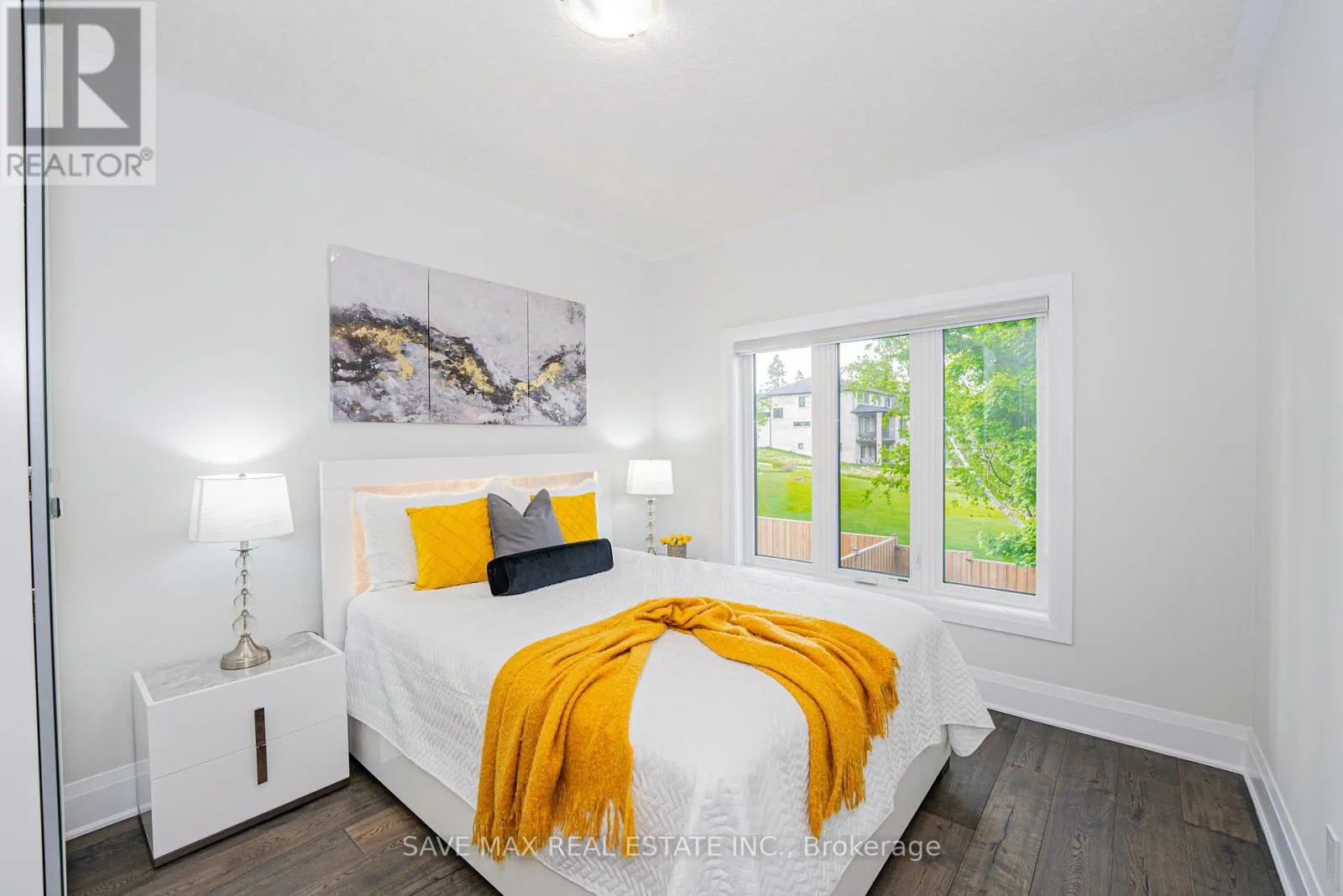 26 FALCONRIDGE DRIVE