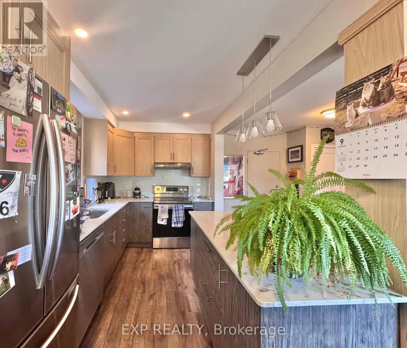 UNIT 6 - 100 WEST AVENUE S