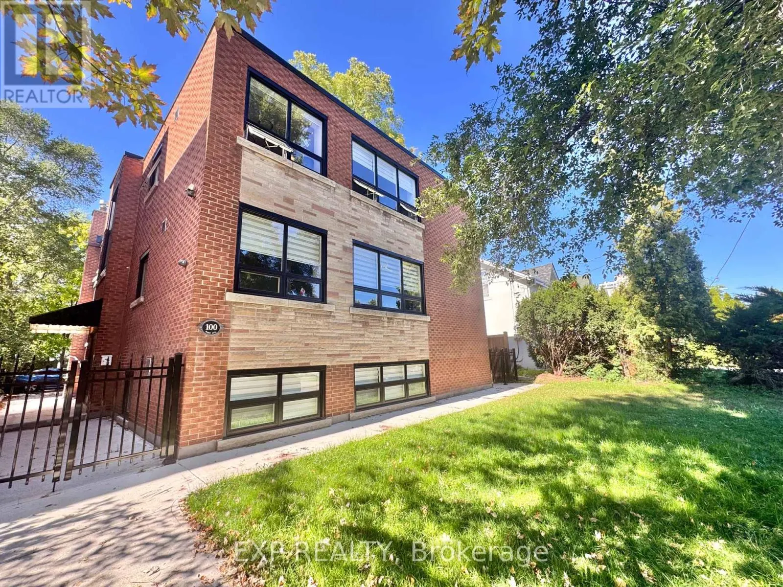 UNIT 6 - 100 WEST AVENUE S