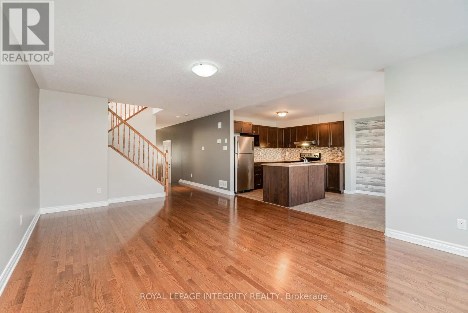 112 DUNFOREST TERRACE