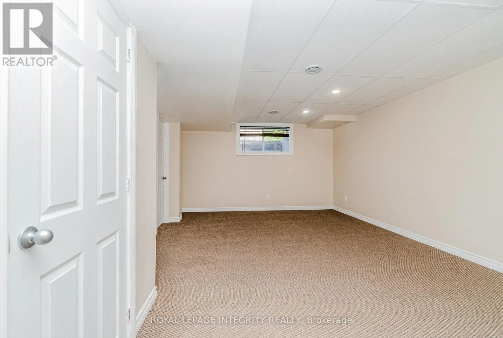112 DUNFOREST TERRACE