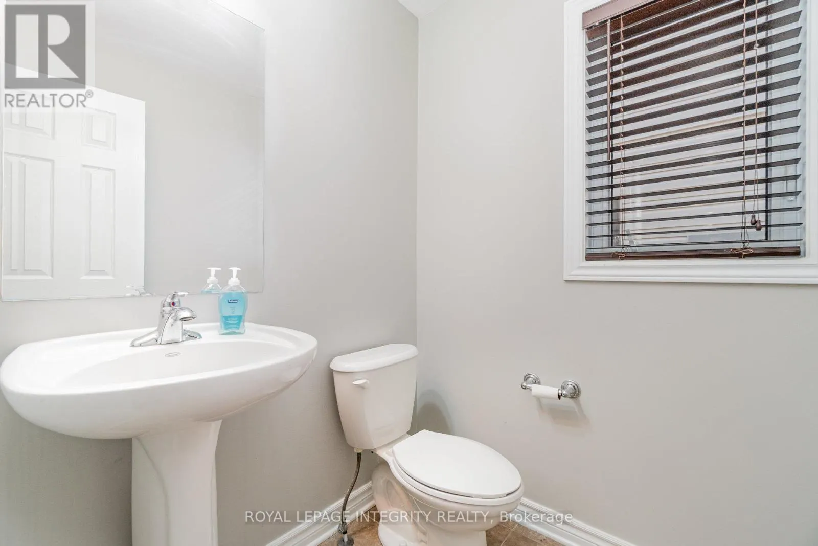 112 DUNFOREST TERRACE