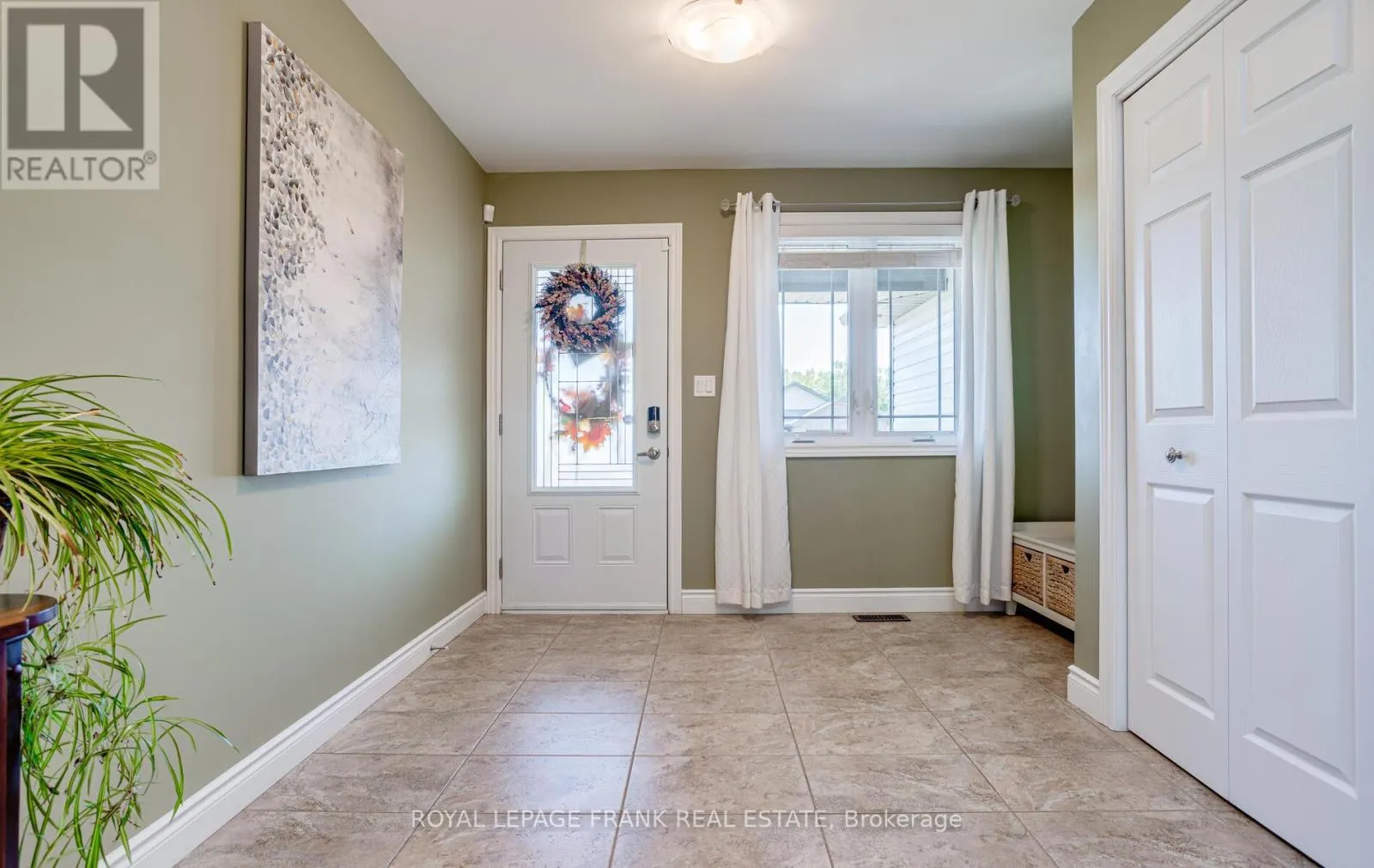 41 CORTLAND WAY