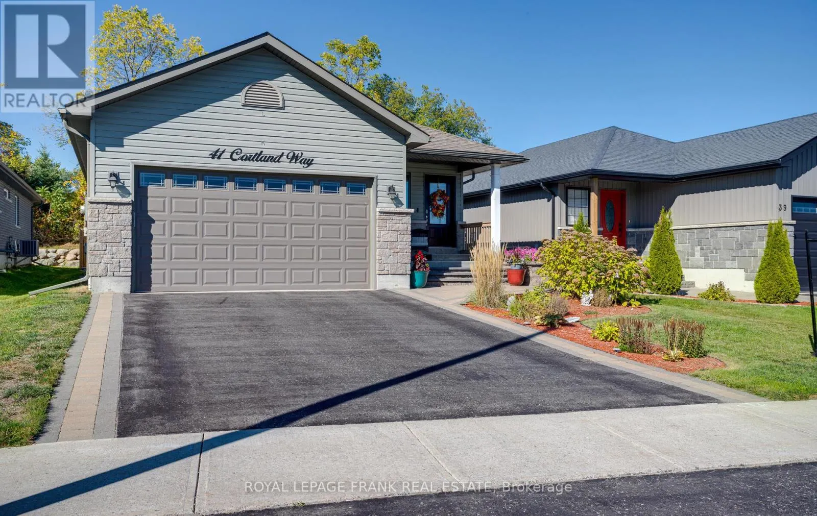 41 CORTLAND WAY