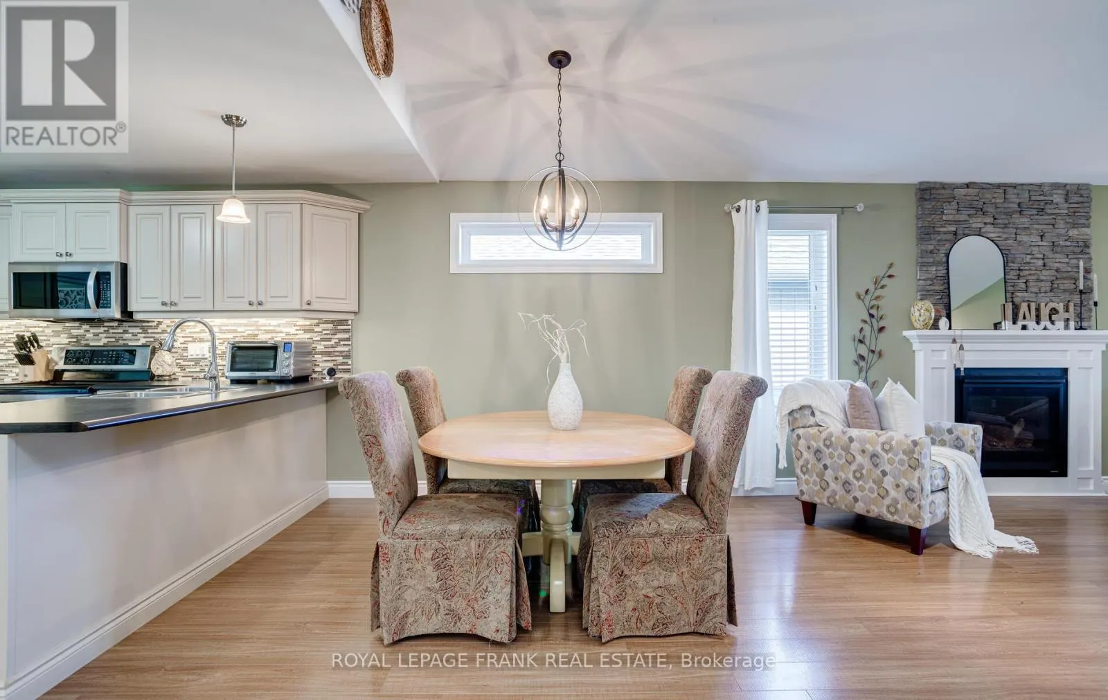 41 CORTLAND WAY