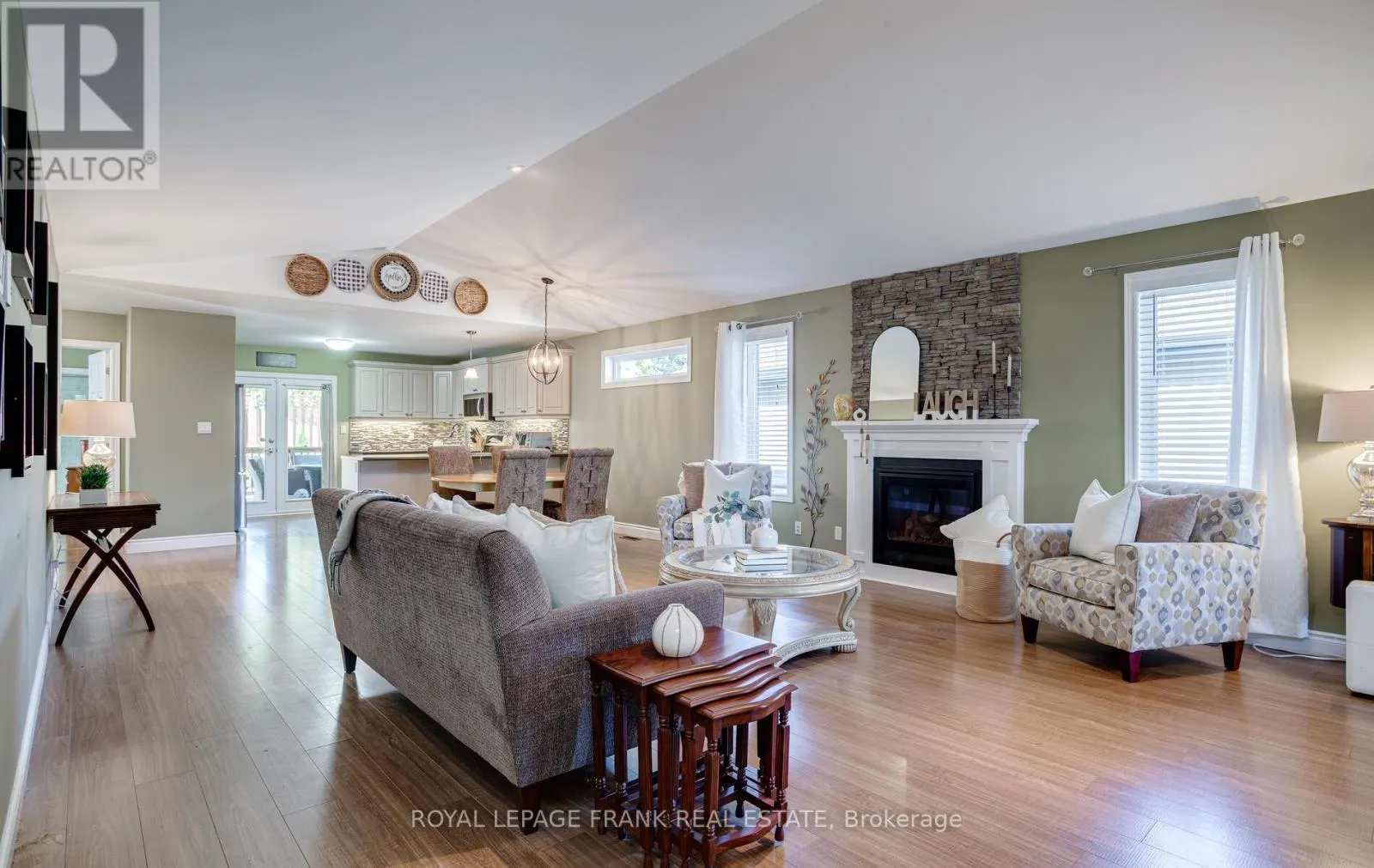 41 CORTLAND WAY