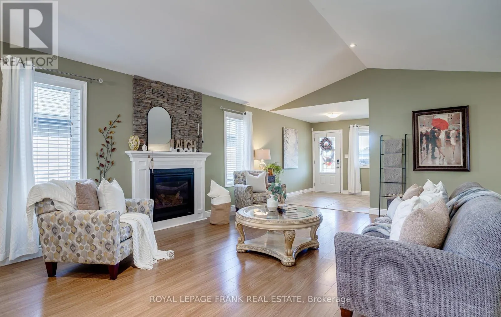 41 CORTLAND WAY