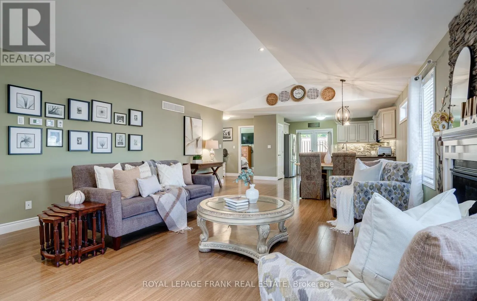 41 CORTLAND WAY