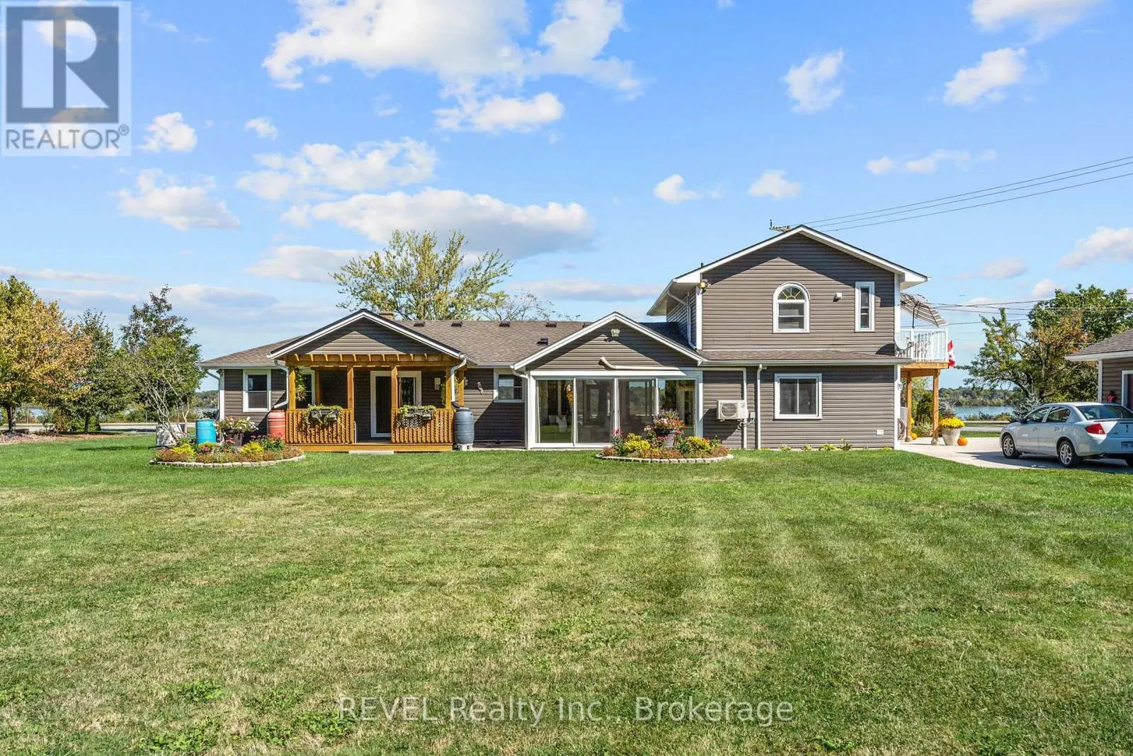 4099 NIAGARA PARKWAY