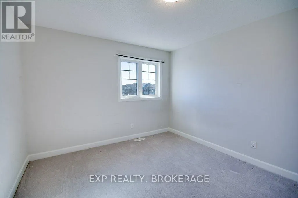 1261 MAX CRESCENT
