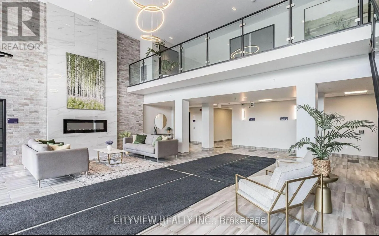 303 - 35 KINGSBURY SQUARE