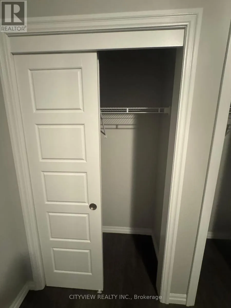 303 - 35 KINGSBURY SQUARE