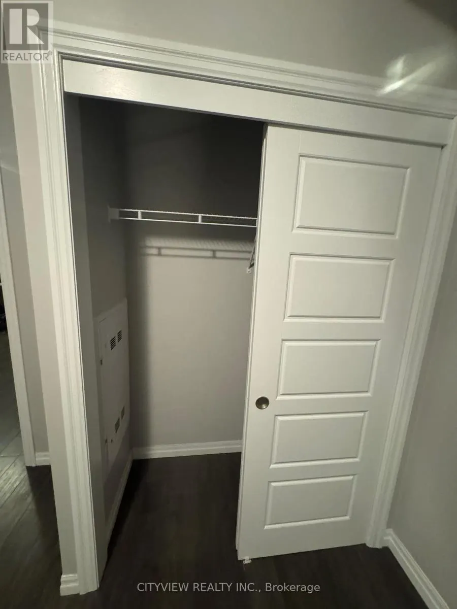 303 - 35 KINGSBURY SQUARE