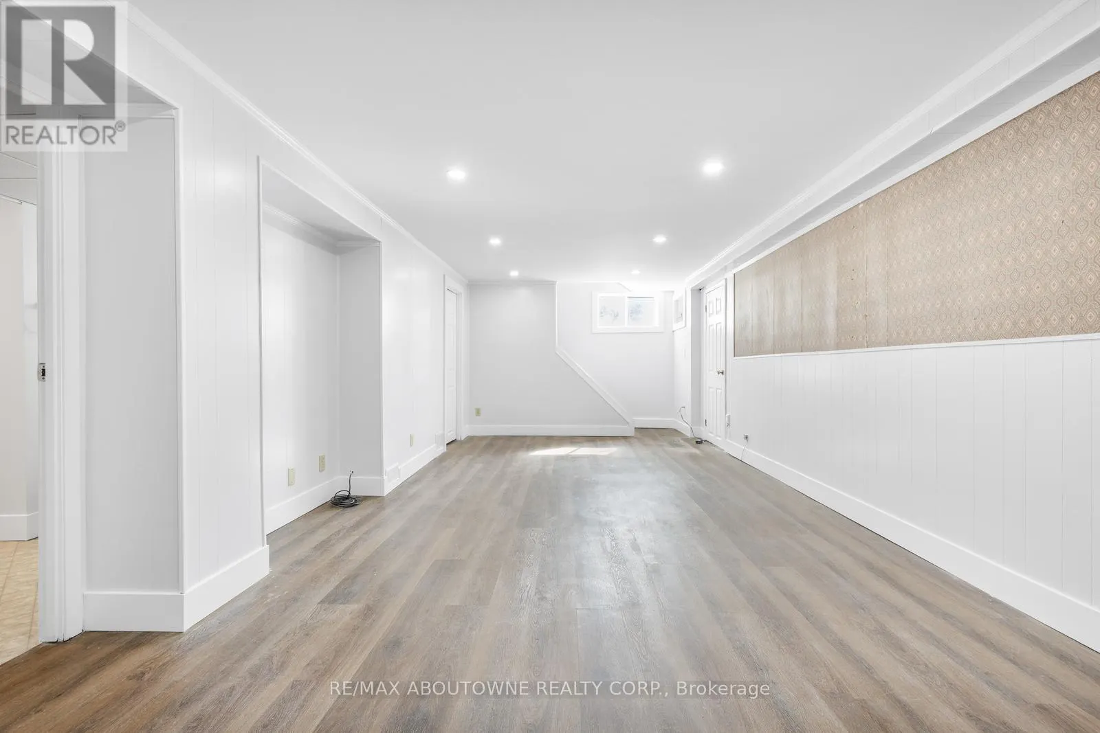44 WEST AVENUE