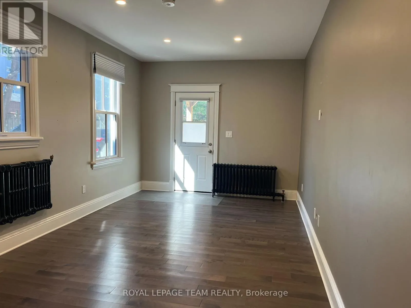 1 - 75 CATHCART STREET