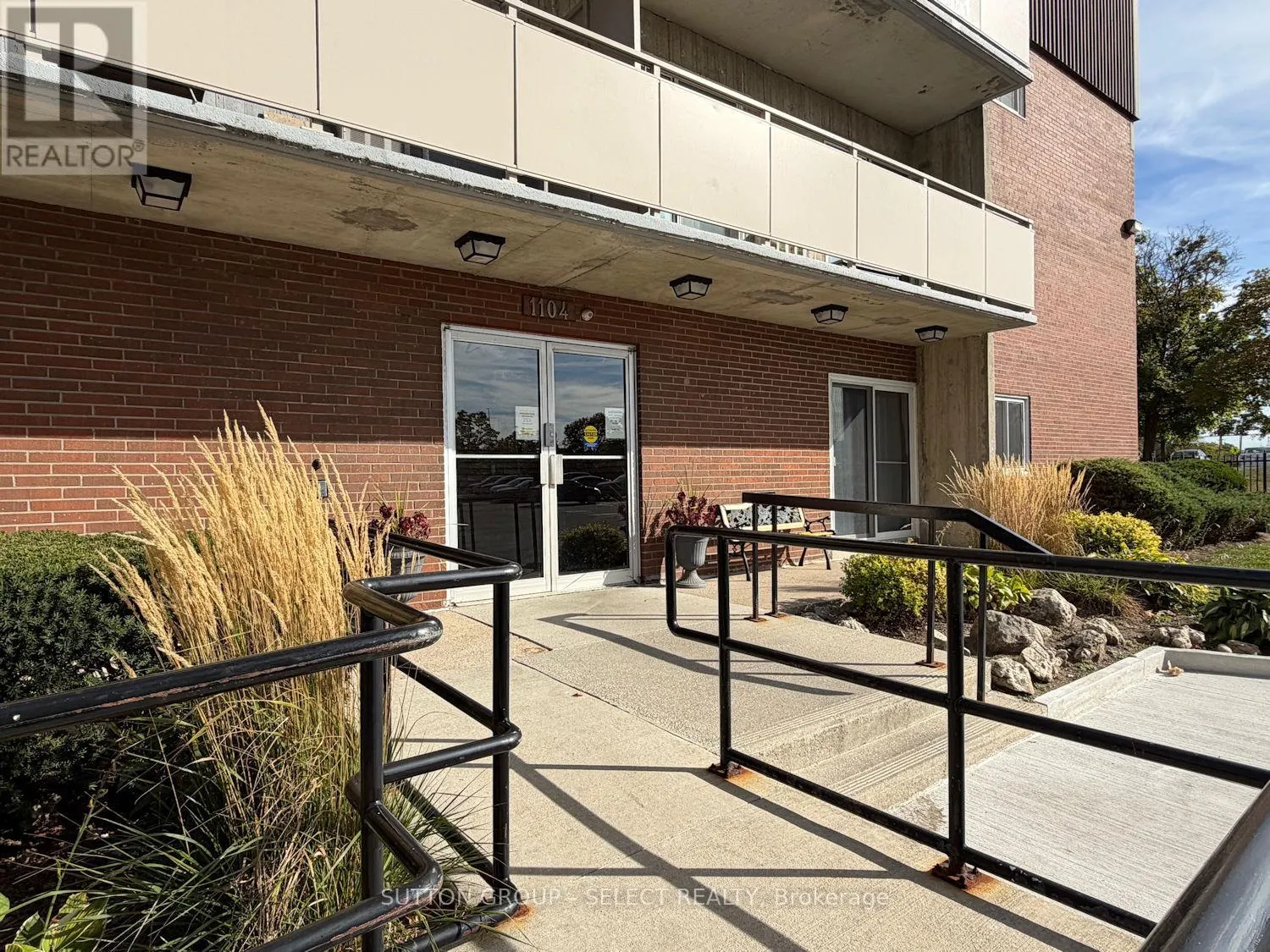 104 - 1104 JALNA BOULEVARD, #104