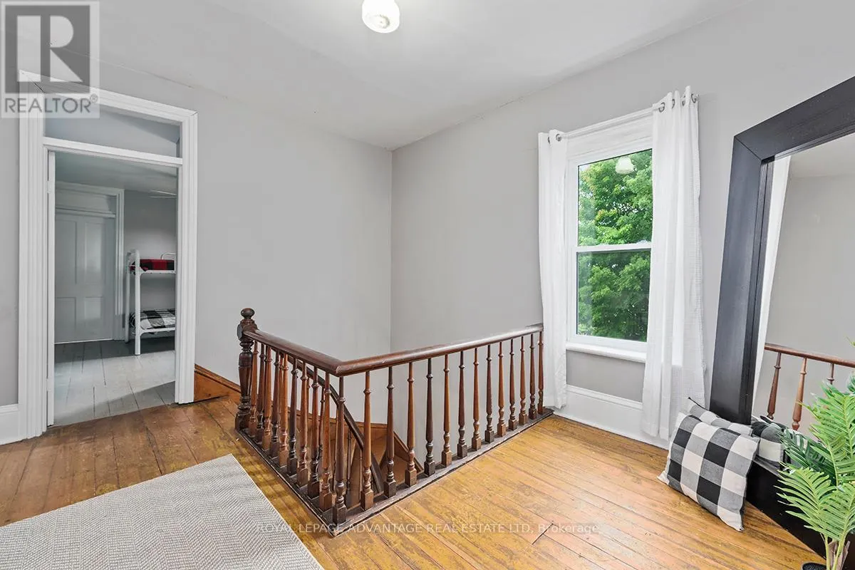 526 KELFORD DRIVE