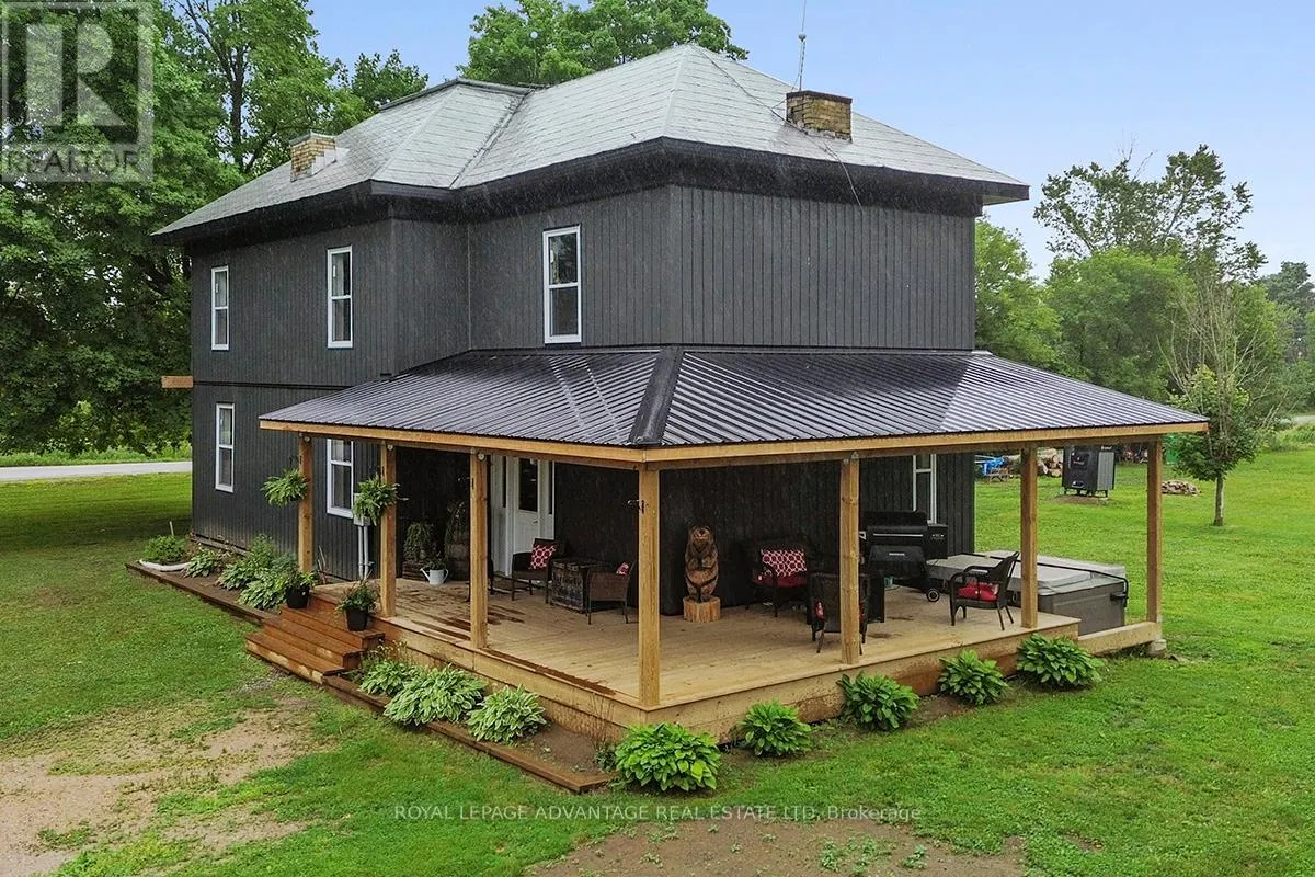 526 KELFORD DRIVE