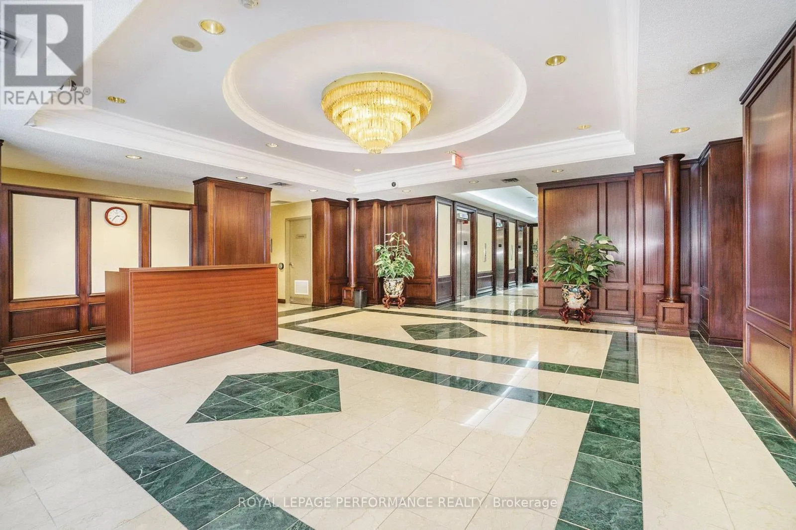 101 - 1705 PLAYFAIR DRIVE
